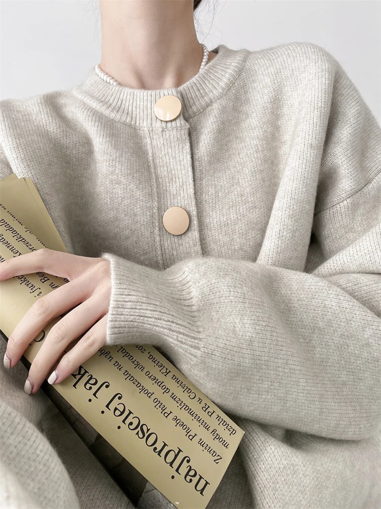 AOSSVIAO Women Cardigans Sweater Oneck Autumn Winter Knitted Loose Solid Single Breasted Womens Sweaters 250819