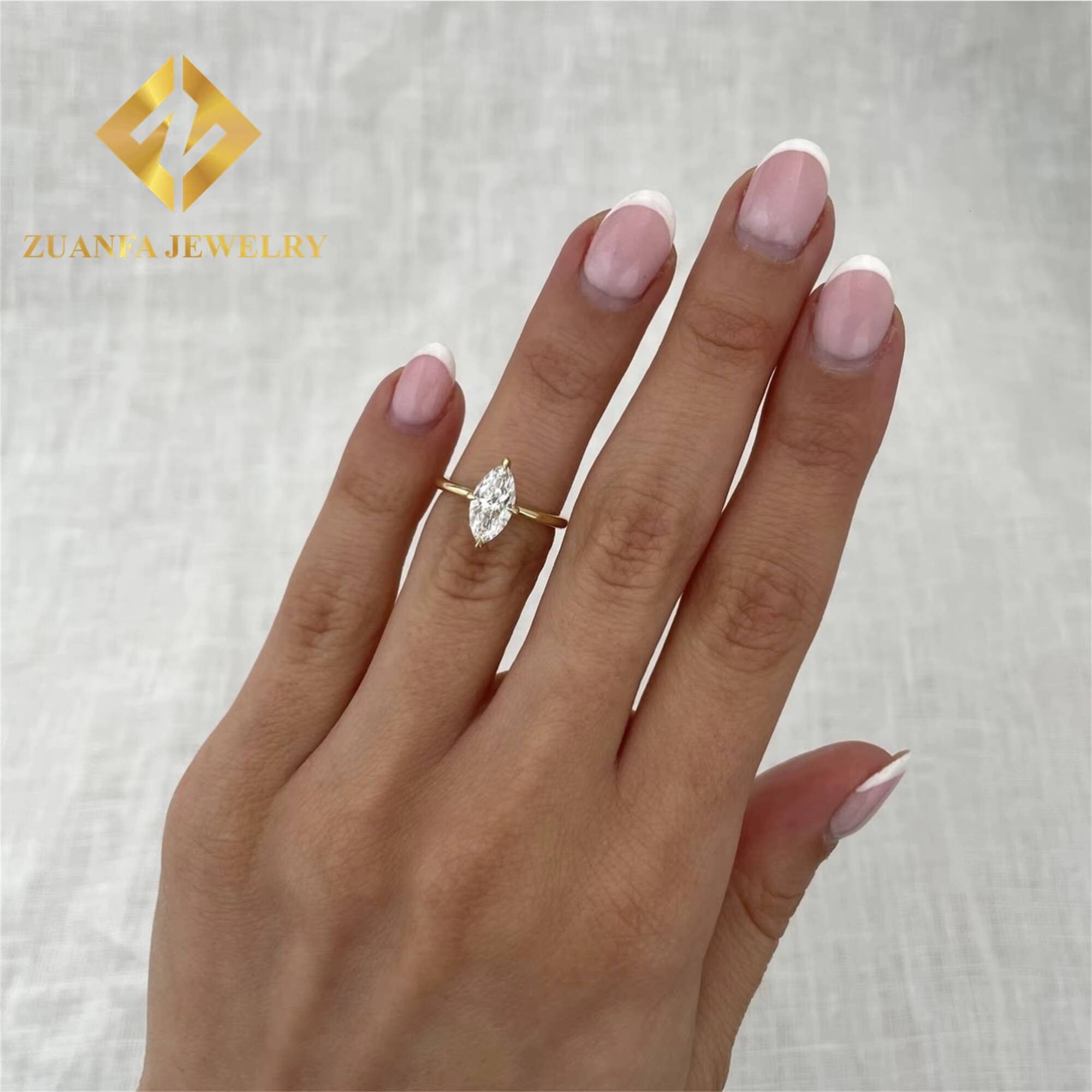 Customized 18k Solid Gold Luxury Gorgeous Bridal Wedding Jewelry 1Ct Marquise Lab Grown Diamond Engagement Wedding Ring