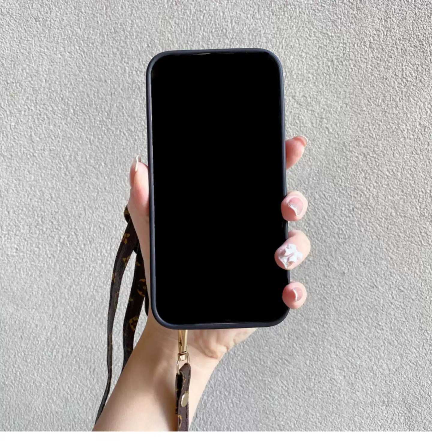 Diamond Bear Lanyard Girl Soft Case For iPhone 14 13 11 12 Pro Max Mini 7 8 Plus Xr X Xs Max Se 2020 Leather Phone Cover Fundas Z250819