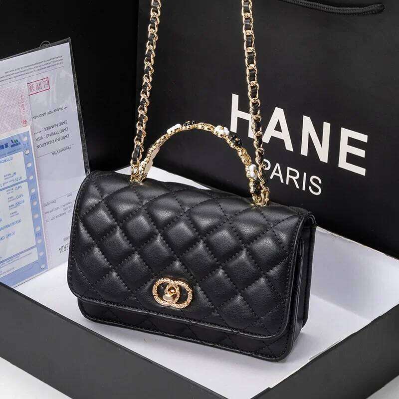 2024 Summer New Niche High-End Classic Argyle Handbag With Chain Shoulder Crossbody Fashionable Versatile Small Square Bag