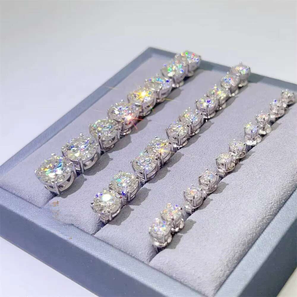 Hot Selling Top Quality Stud Earring Pass Dia Tester Screw Back Hip Hop 10k 14k Solid Gold Earrings Moissanite Jewelry