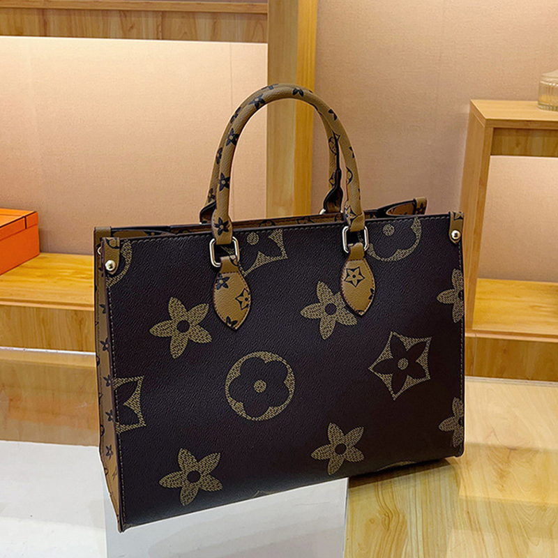 Shoulder bag luxury bag makeup bag crossbody designer bag 2025 women's casual handbag designer bag chain print large capacity