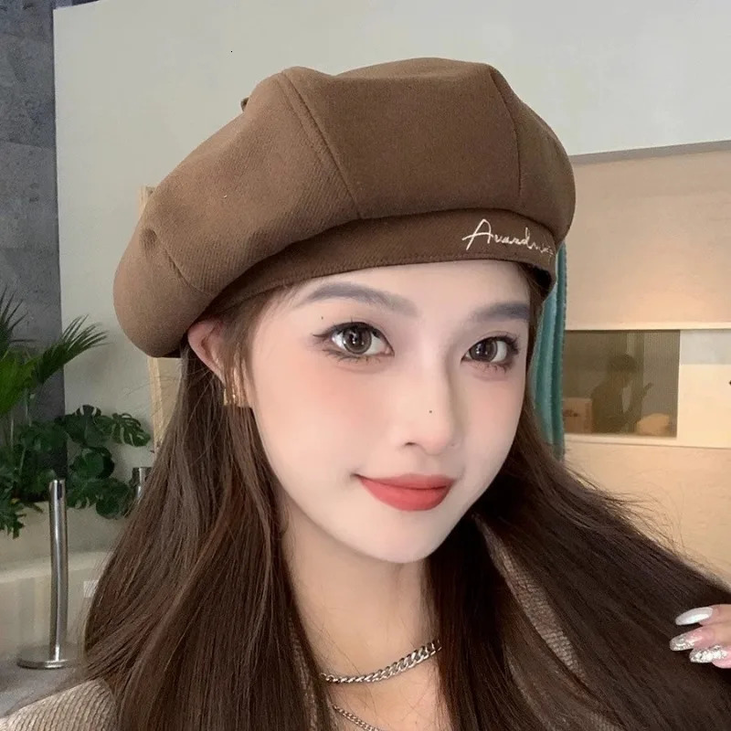 Fall Winter Beret Hat for Women Slimming Face Octagon Cap British Vintage Literary Artist Hat Dark Academia Fashion Accessory 250819
