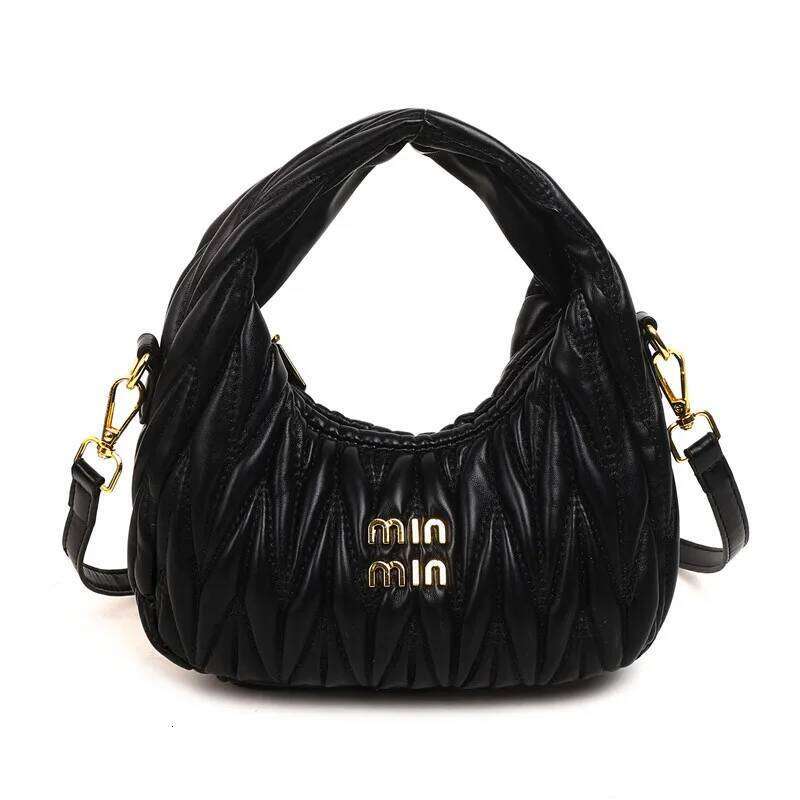 High-End Designer Pleated Crescent Women's New Fashion Western Style Shoulder All-Match Casual Messenger Hand Bag