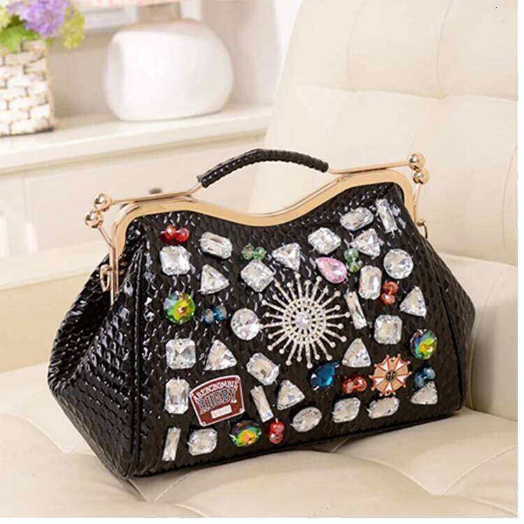 Genuine Leather Dias Women Handbags New Fashion Lady Tote Bag Colorful Crystals Chain Shoulder Messenger Bags