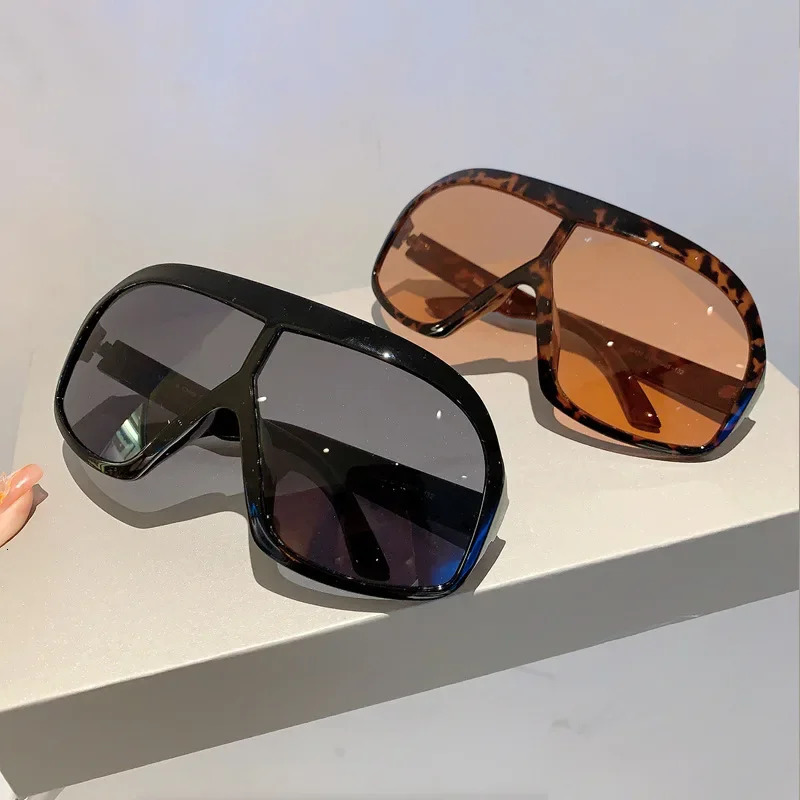 Punk Oversized Y2K Sunglasses Women For Men Trendy Sun Glasses Fashion Vintage Big Frame Ladies Shades 250815