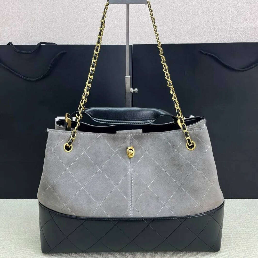 Cc Bag Luxury Letter Designer Bag Women Wallet Shoulder Bag Saddle Bag Handbag Leather Designer Purses Flap Beach Bag Vanity Bag Clutch Cosmetic Bag Lady 465