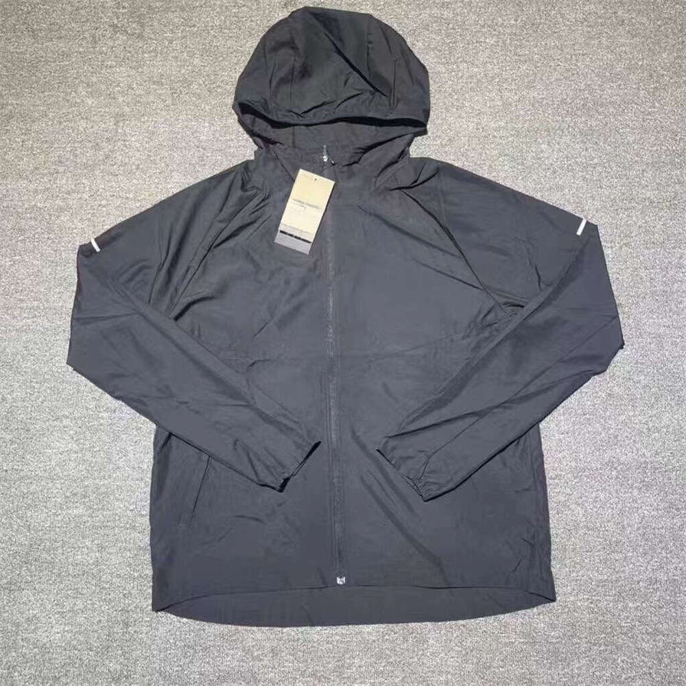 Niki Windbreaker Niki Tech Niki Miller Tracksuit T-shirt For Men Y2k Shirts Underwear Men Tank Top T-shirt For Men Graphic Tee Spider Hoodie Spraygrounds