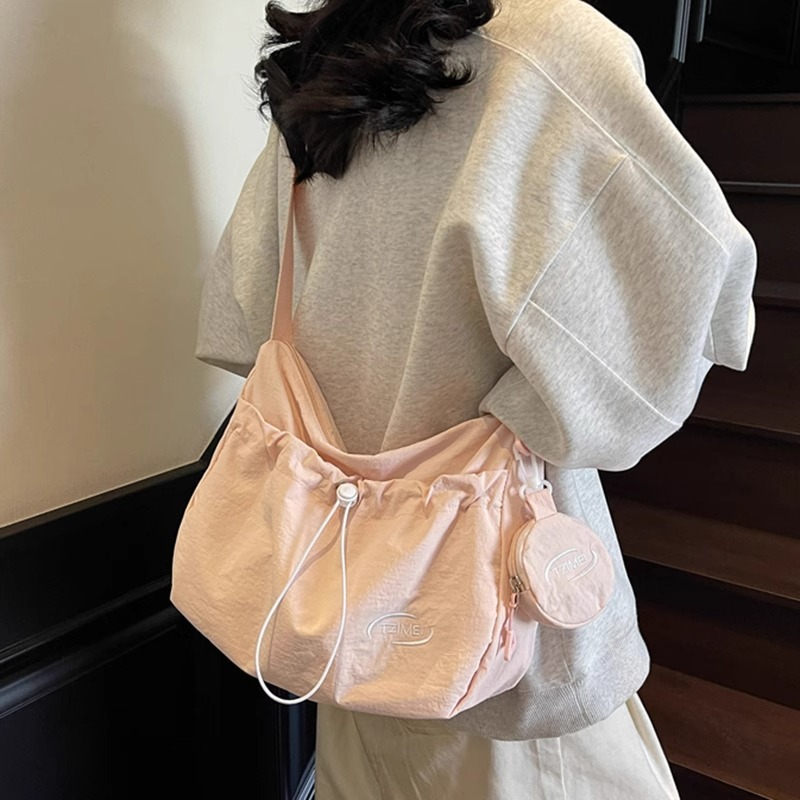 2025 Autumn Women's Large Capacity Canvas Bag Summer New Single Shoulder Crossbody Bag Korean Fold Class Handbag Women's Crossbody Bag Desig