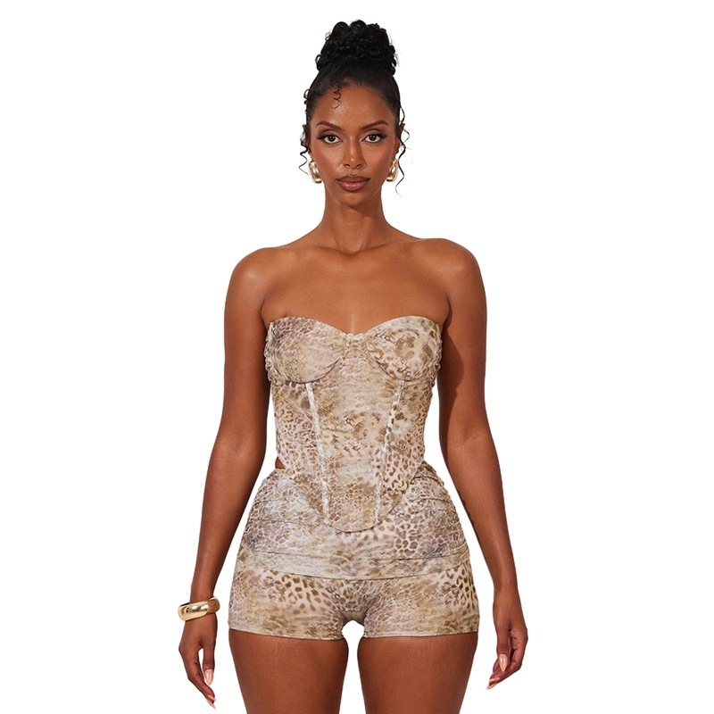 D9533 Womens Sexy Leopard Print Irregular Strapless Tank Top and Shorts Set