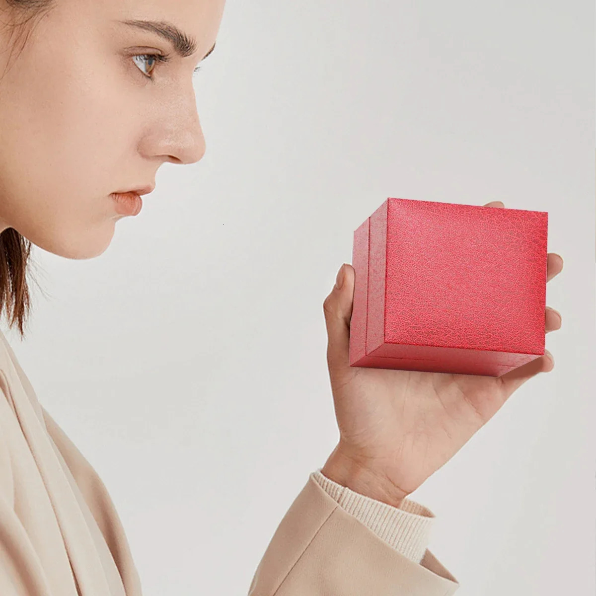 1PC Watch Organizer Storage Box PU Single Watch Display Case Wristwatch Watch Holder Travel Jewelry Watch Organizer For Men Gift 250819