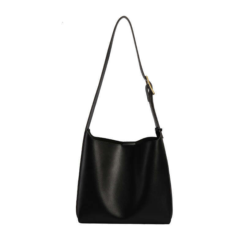 Bags Fashion Versatile Large Capacity Simple Underarm Designer for Women 2025 Summer New Light Luxury Crossbody Bag Trendy