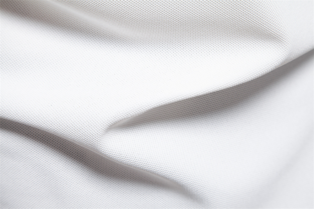 2025 Summer New Men's Polo Shirt Deer Embroidery & Contrast Trim Short-Sleeve V-Neck & Collar Casual Top European Sizes: S - 3XL