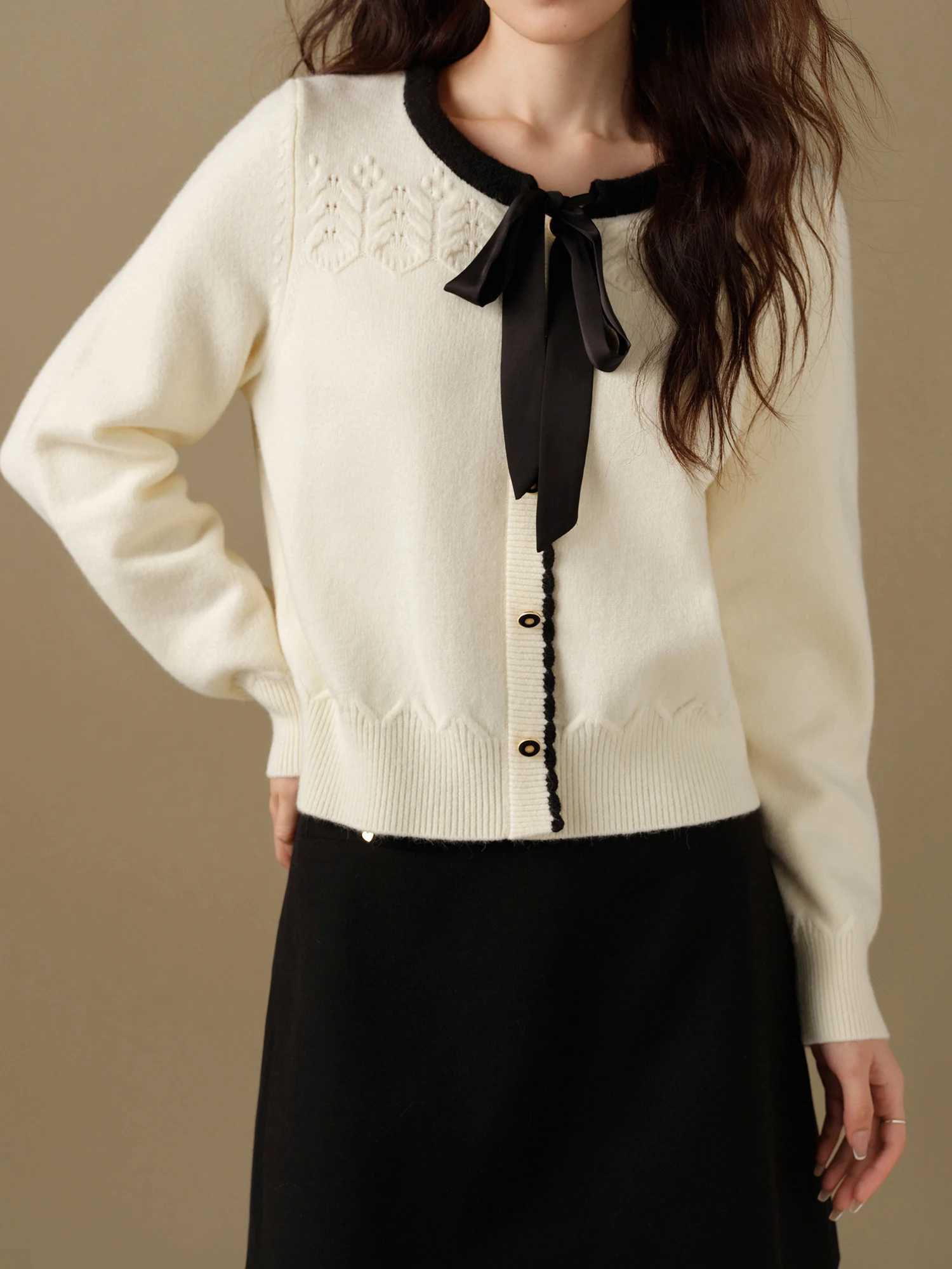 DUSHU Plus Size Casual Chic Sweater For Women 2024 Winter New Design Comter Versatile Knit Fashion Lady Top Pullover 24DS84160 XJ250819