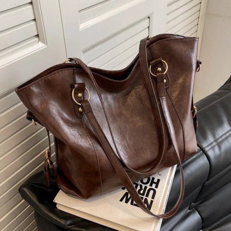 Large Capacity Shoulder Bags for Women Fashion Hobo Shopper Bag Solid Color Soft Leather Crossbody Handbag Lady Travel Tote Bags 250818