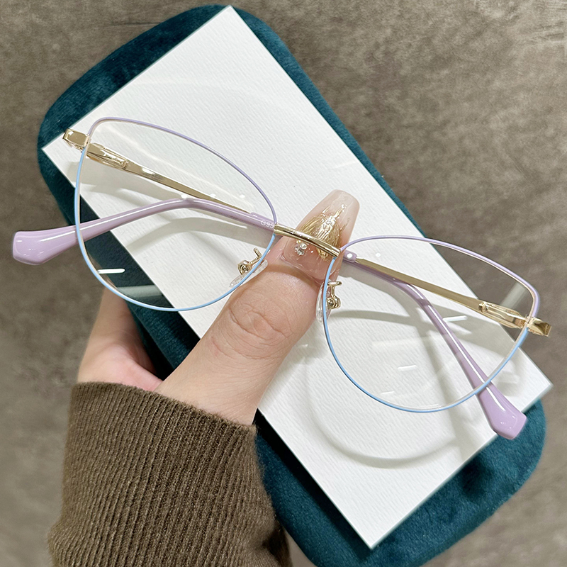 Fashionable, casual, versatile eyeglass frames with blue light protection G95-293