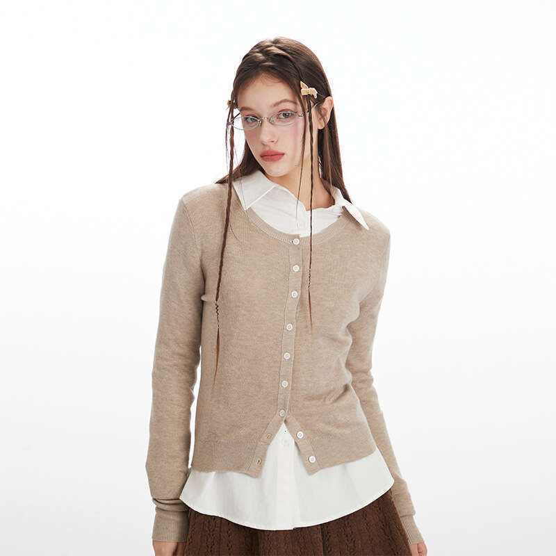 Round Neck Single-Breasted Knitted Cardigan Sweater For Women New Small Petite Elegant Autumn Winter Short Niche B5