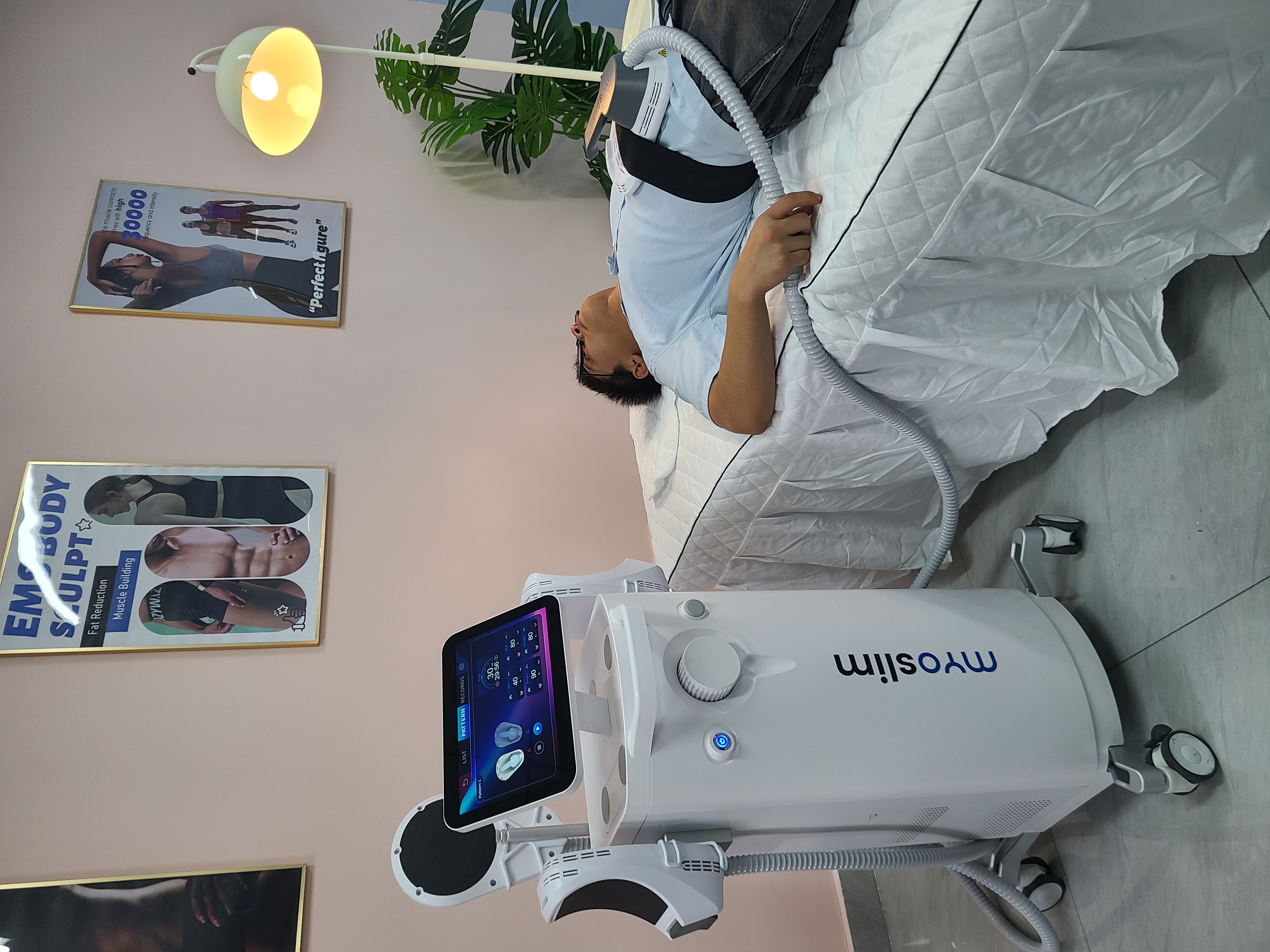 MYOslim NEO EMS Body Sculpt Weight Lose 15 Tesla 6500W HI-EMT Muscle Stimulate body Slimming Sculpting Fat Reduction Suitable for Beauty Salons or Spa