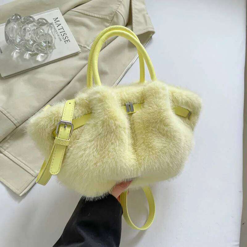 Autumn And Winter Designer Fashion Ruched Hobos Women Handbags Soft Plush Small Tote Bag Cute wing Shoulder Crossbody Bags 2025
