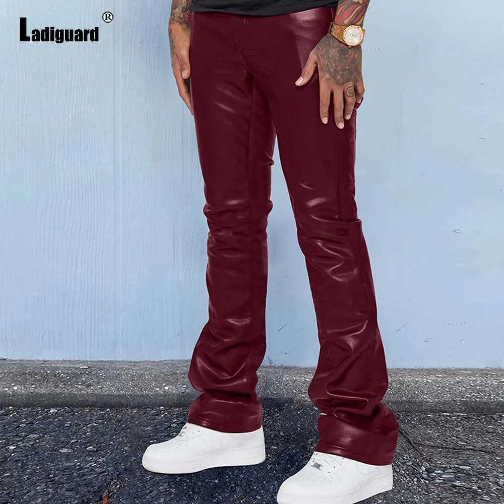 2025 Mens Stand Pocket Casual PU Leather Pants Europe Style Flare Trousers Brown Red Soft Faux Leather Pants Mens Streetwear New W250819