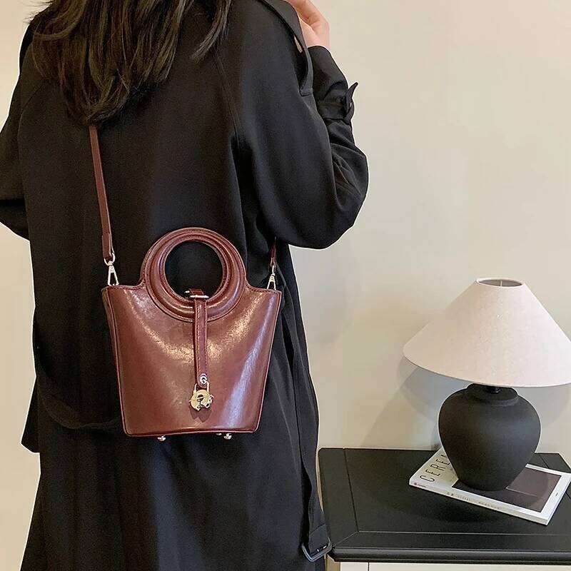 Fashion PU Sweet Shoulder Retro Single New Niche Design Large Capacity Women S Bags