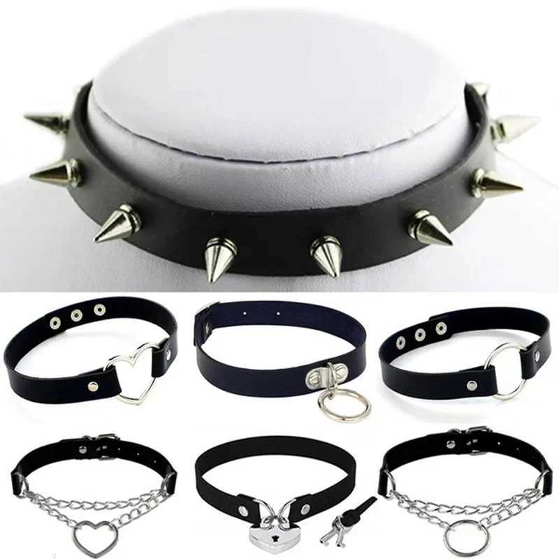 Gothic Choker Collar Necklace Woman Black Punk Sexy PU Leather Heart Lock Key Spike Chocker Goth Cosplay Party Jewelry Gifts Y250818