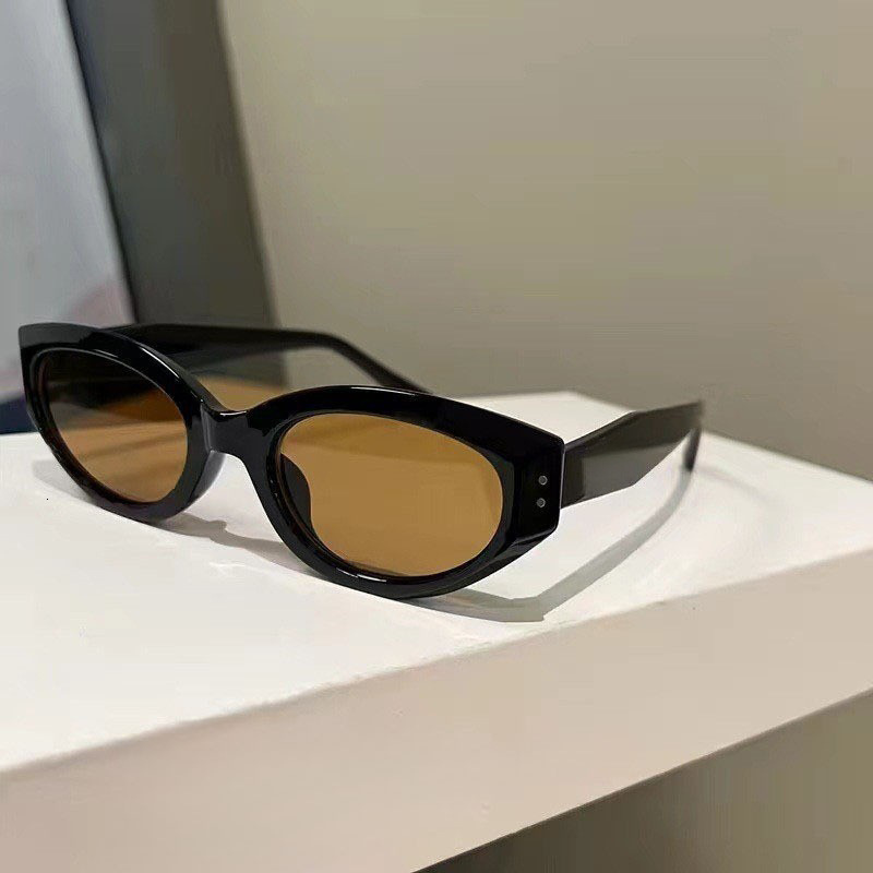 2025 New Technology-sensitive Cat-eye Sunglasses Personality Narrow Frame High-end Sunglasses Anti-ultraviolet Internet Celebrity Glasses Trend