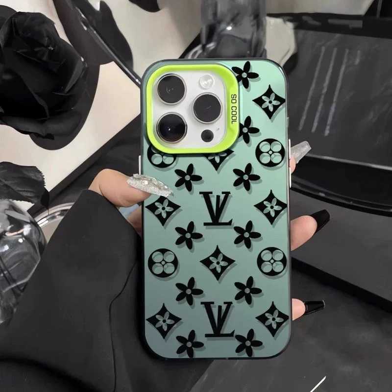 16 15 14 13 12 11 Pro Max High-end Patterned Phone Case with Independent Metal Button Silver Shell 2XJ250819