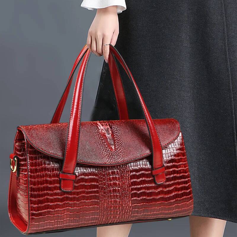Fashion Leather Crocodile Pattern Women Handbag 2022 New Wild Middle-Aged Ladies Mother Tote Bag Shoulder Messenger Bags
