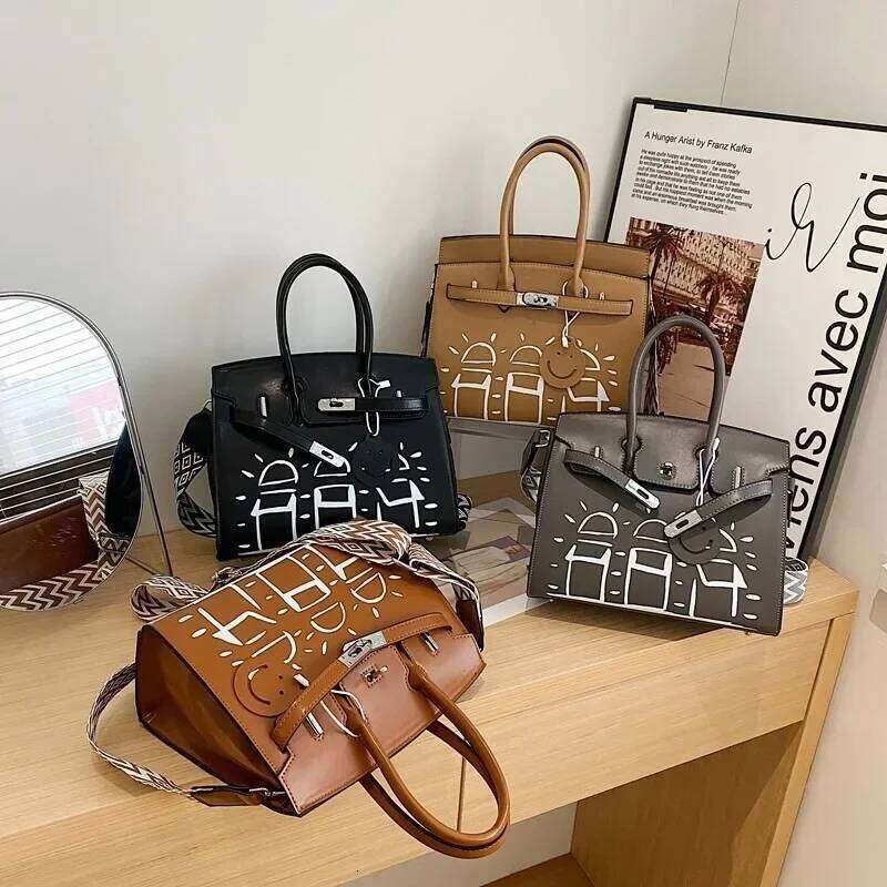 Spring Latest Large Capacity Women S Tote Fashion Printed Handheld Crossbody Casual All Match