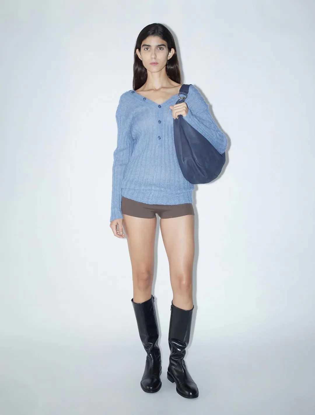 100% wool new soft wool blend knitted cardigan with buttons for both front and back suitable for women XJ250819