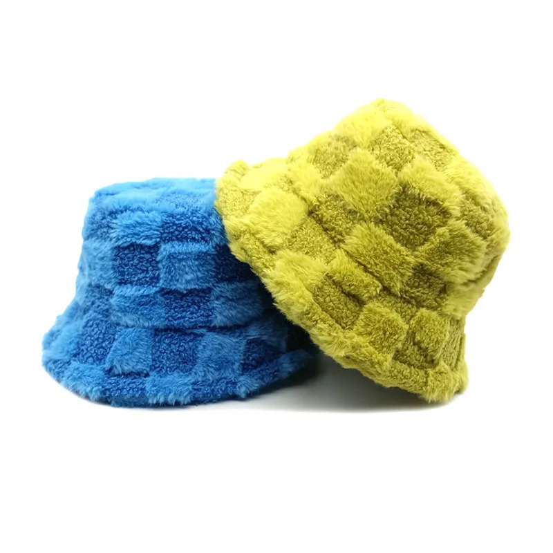 Chessboard Bucket hat Autumn and Winter Versatile Japanese Thermal Cap Plush Korean Big Head Waist Basin Hat 250819