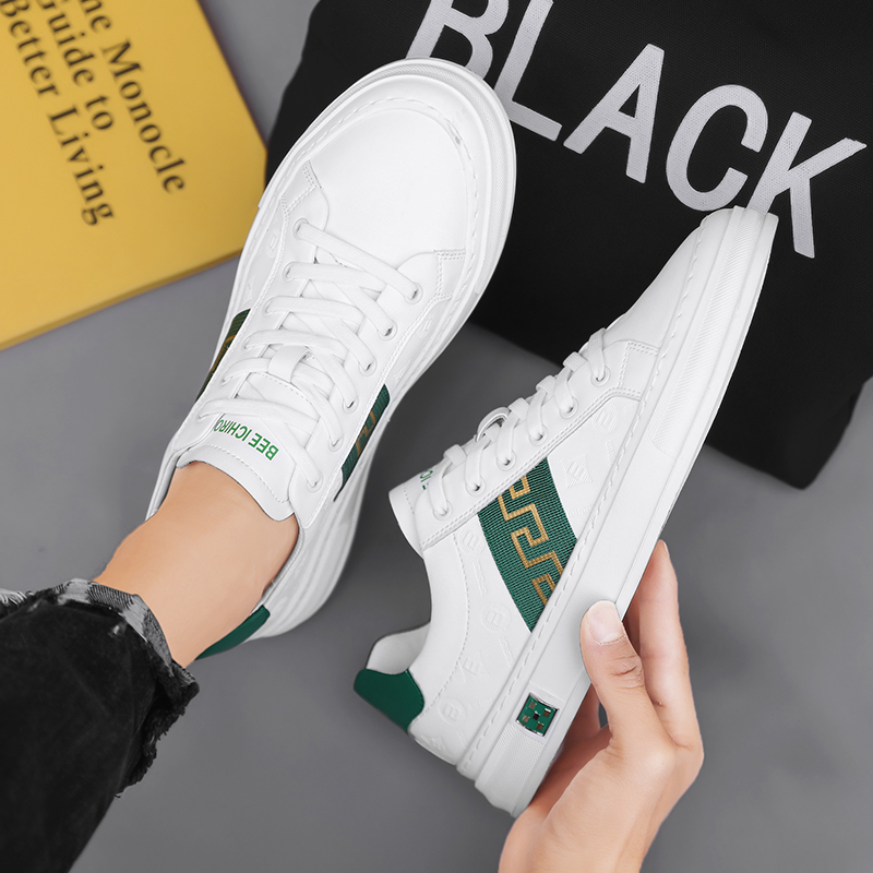 Men's summer British trend plimsoll shoes 2025 new genuine leather soft sole white shoes men's breathable versatile casual