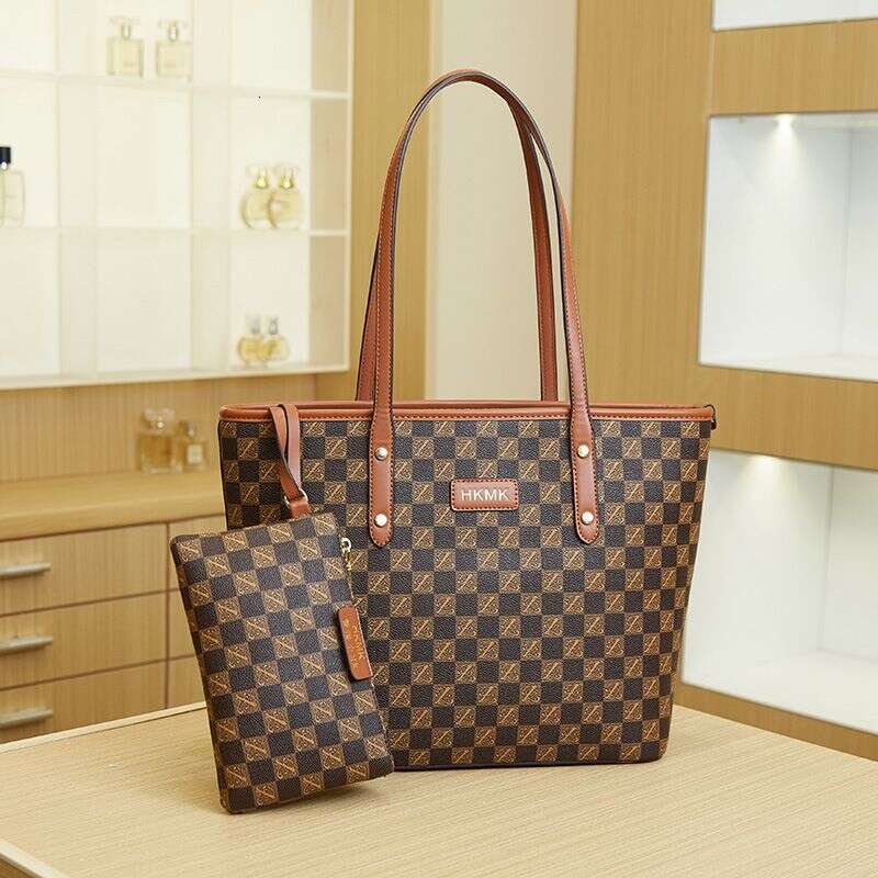 Brand women's capacity tote presbyopic checkerboard shoulder mother two piece set casual large bag