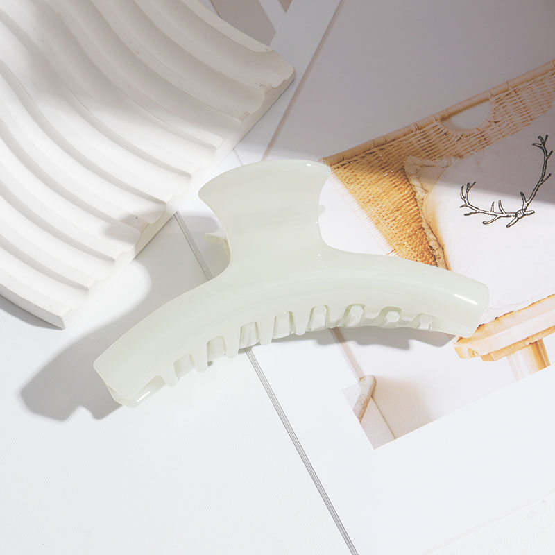 Large-sized hair clips with abundant hair volume, scrubbing style hair clips, exquisite hair accessory hairpin for updo hairstyle