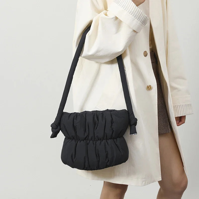 Nylon Bucket Bags Women Casual er Handbags Down-Filled Cotton Shoulder Bag Pleated Crossbody Bags Fashion Underarm Bag 250814