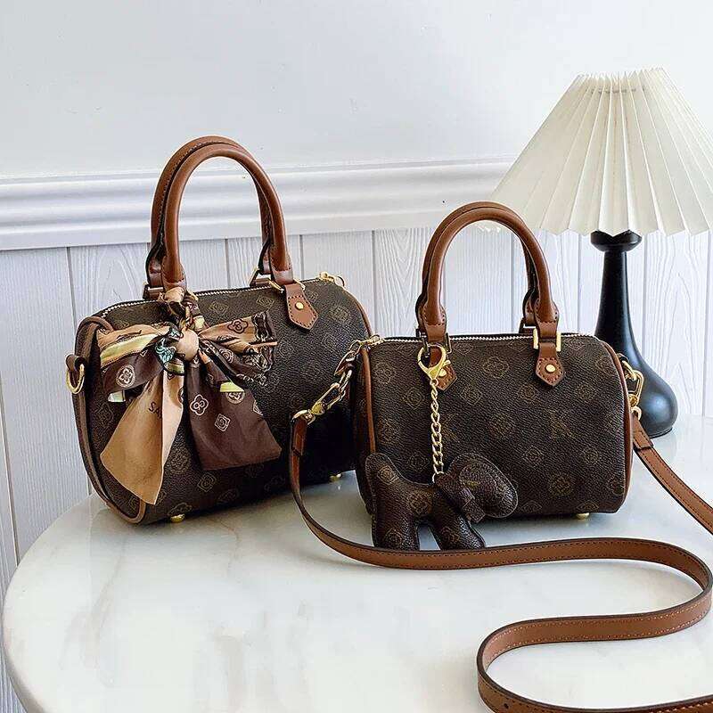 Designer Luxury Best Seller Vintage Crossbody Purse Modern Tote Bag With Paris Fashion Spacious Leather Interior