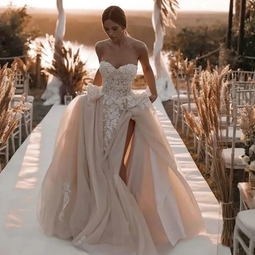 Beach Boho Wedding Dress for Bride Sweetheart Neckline Tiered Tulle Bridal Gowns Sexy High Split Beaded Lace for Marriage for African Arabic Black Wom