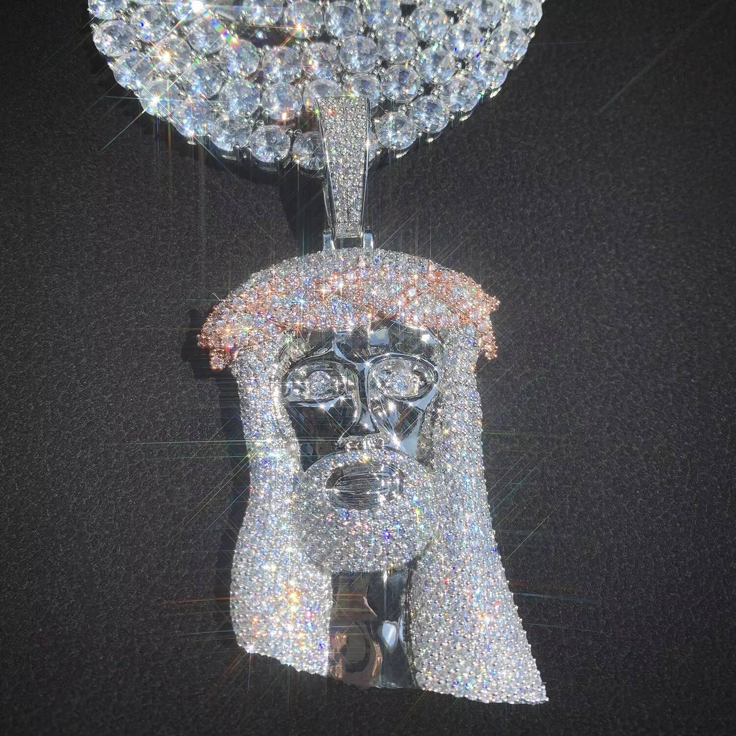 14K Gold Finish Huge Spooky Big Jesus Head Moissanite Charm Iced Out Jumbo Pendant Moissanite Necklace for Men