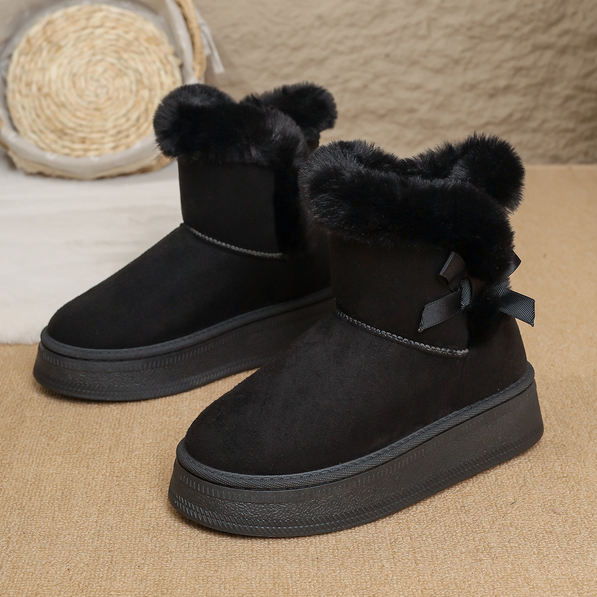 hot Free delivery designer woman cotton boots Snow boots with comfortable thick sole and plush warm cotton boots