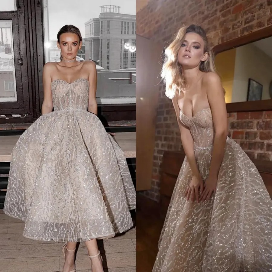 Summer Sequins Wedding Dress A Line Strapless Bridal Gowns Backless Bride Gowns Sparkly Beading Beach Robe