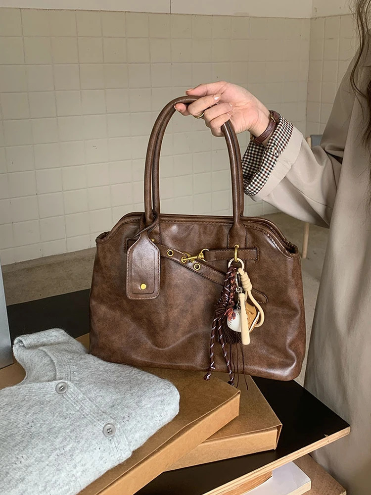 retro briefcase versatile large capacity shoulder bag fashionable casual womens daily commuting womens bag handbag 250818