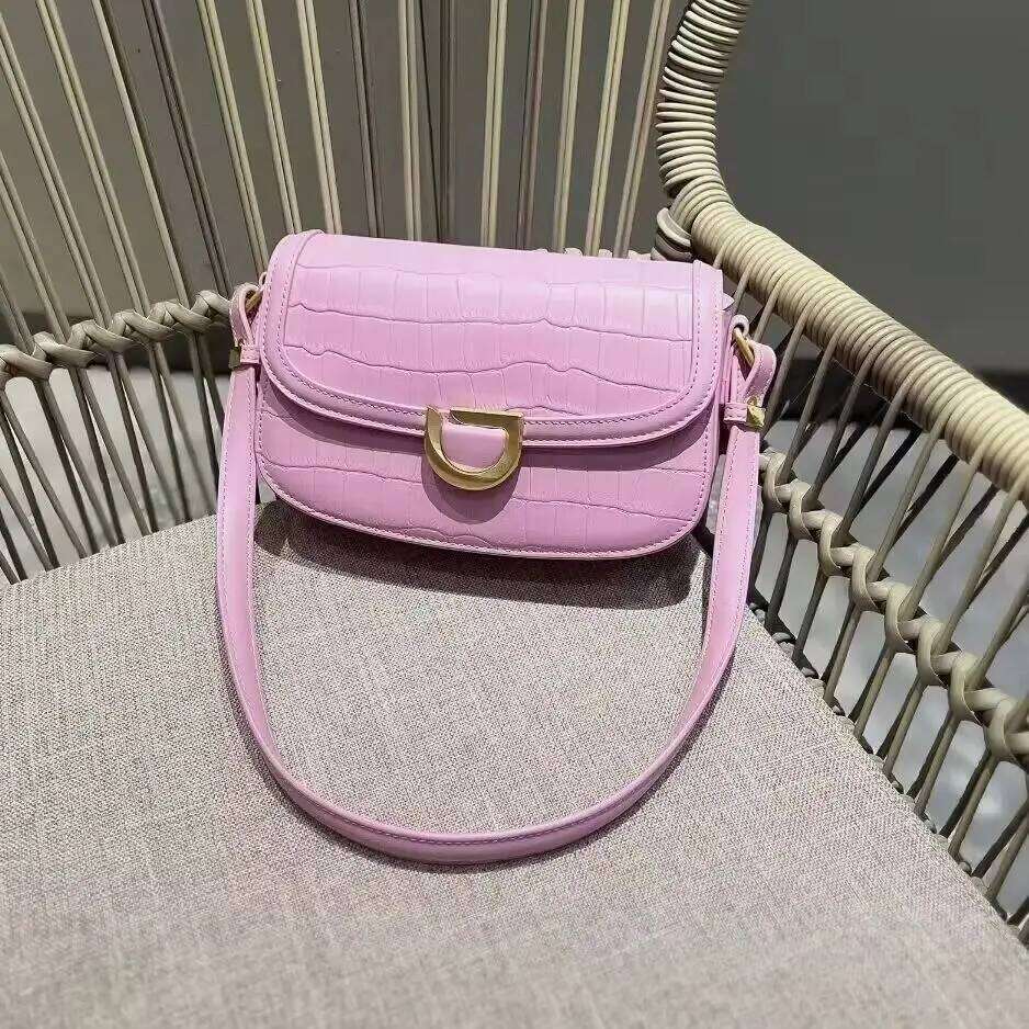 Underarm New Women High Quality Single Shoulder Crossbody Fashion Versatile Commuting Bag For Girls