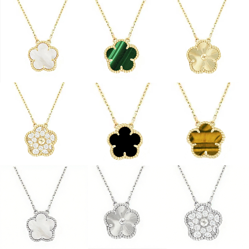 Brand Clover necklace men's and women's pendant necklace luxurious ceramic stainless steel designer necklace high version 18k gold necklace