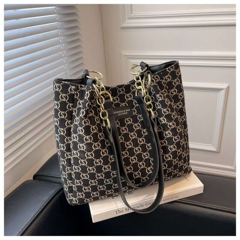 Plaid 2023 Spring New Women's Large-capacity Tote Bag Fashion trendy handbag textured shoulder bag