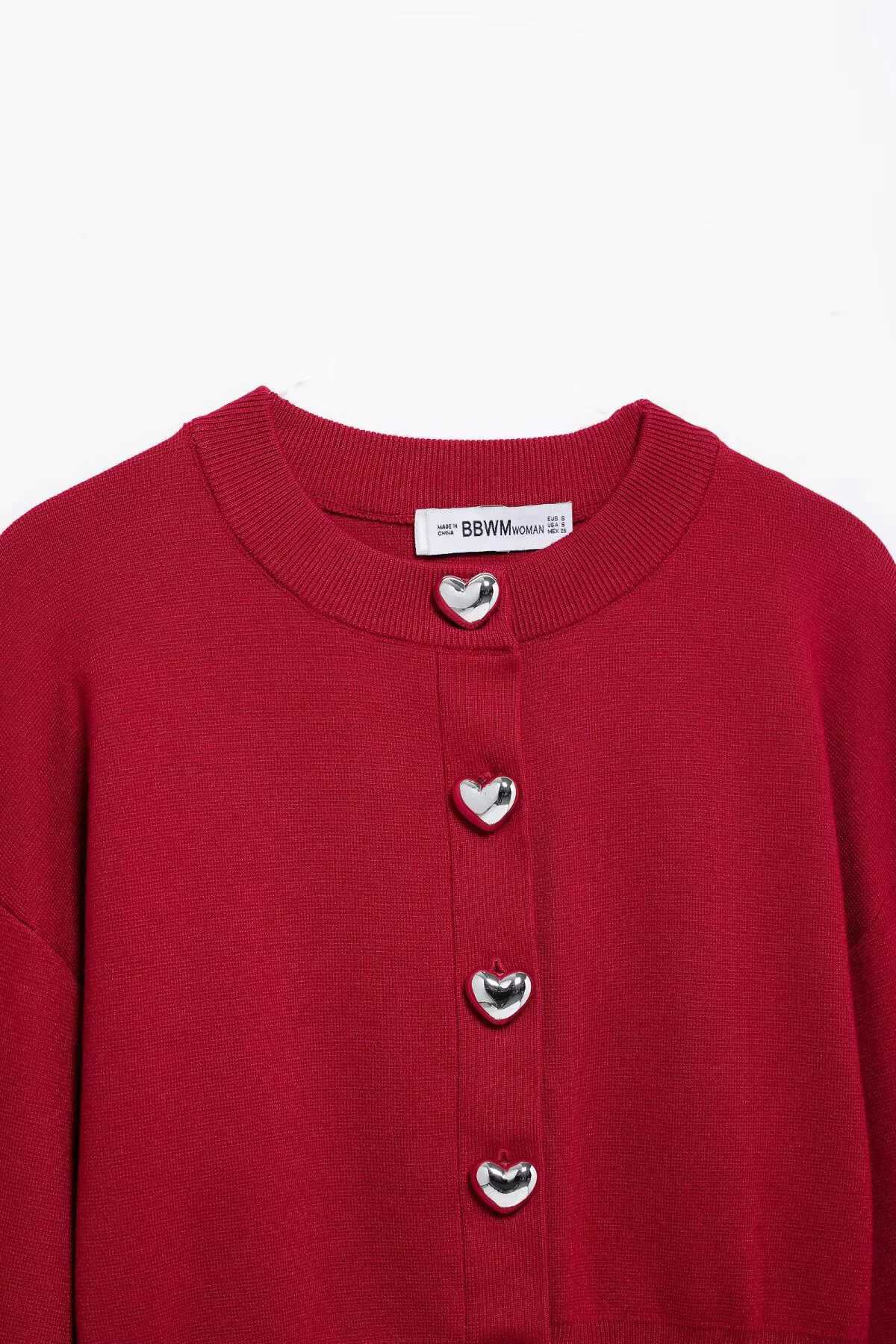 2025 New Red Heart Round Neck Short Lantern Sleeve Knitted Cardigan Sweater Jacket for Women Spring and Autumn XJ250819