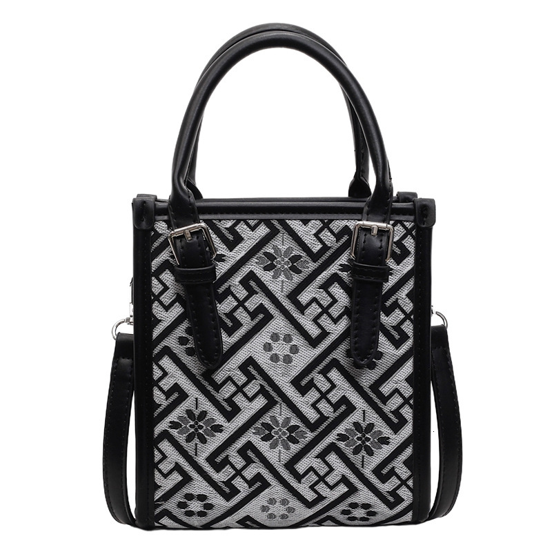 Free Shipping Designer New Fashion Women's High-end Texture Handbag Simple And Fashionable Printed Commuting Shoulder Crossbody Bag Casual Phone 