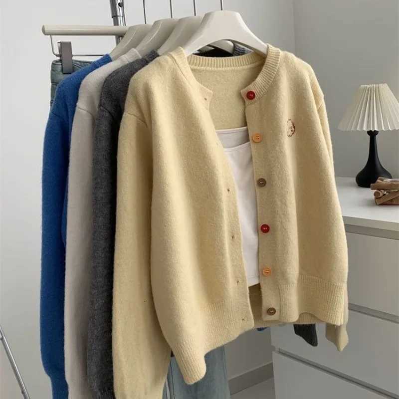 Gentle Vintage Dog Embroidered Cardigan Women 2025 Fall Winter Round Neck Knit Sweater Coat Petite Soft Yarn XJ250819
