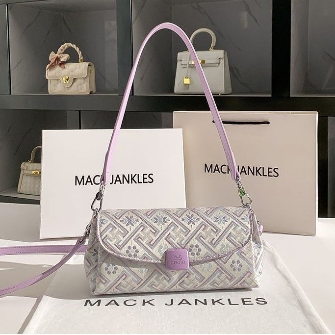 Free Shipping Designer Genuine Leather Women's Armpit Bag Fashion Embroidered Handbag Commuting Single Shoulder Baguette Bag Mom Bag