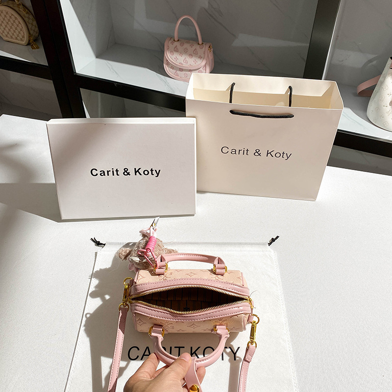 Free Shipping Designer Luxury Pink Embossed Women's Boston Bag New High-end Handbag Pillow Bag Fashion Shoulder Crossbody Bag Leisure Makeup Bag